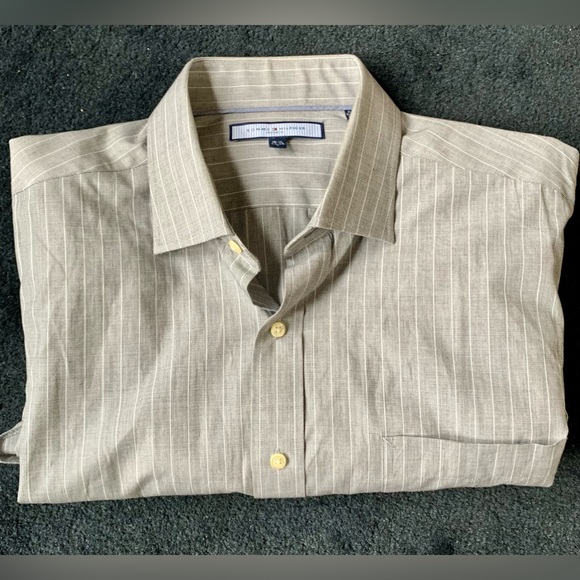 NWOT Tommy Hilfiger Ithaca dress shirt - Picture 1 of 10